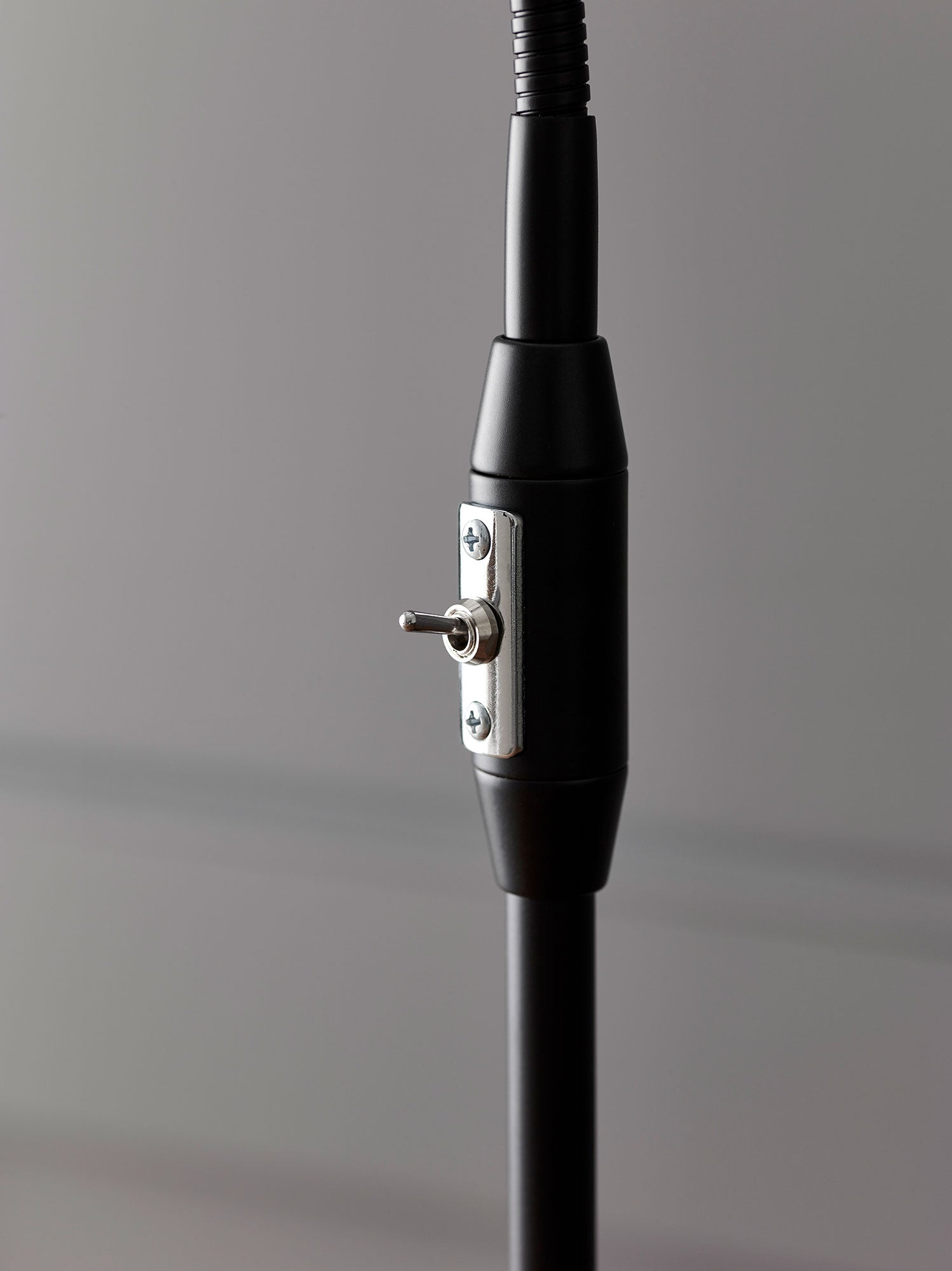 Ledro Floor Lamp Matt White Mr16 Incl Light Source