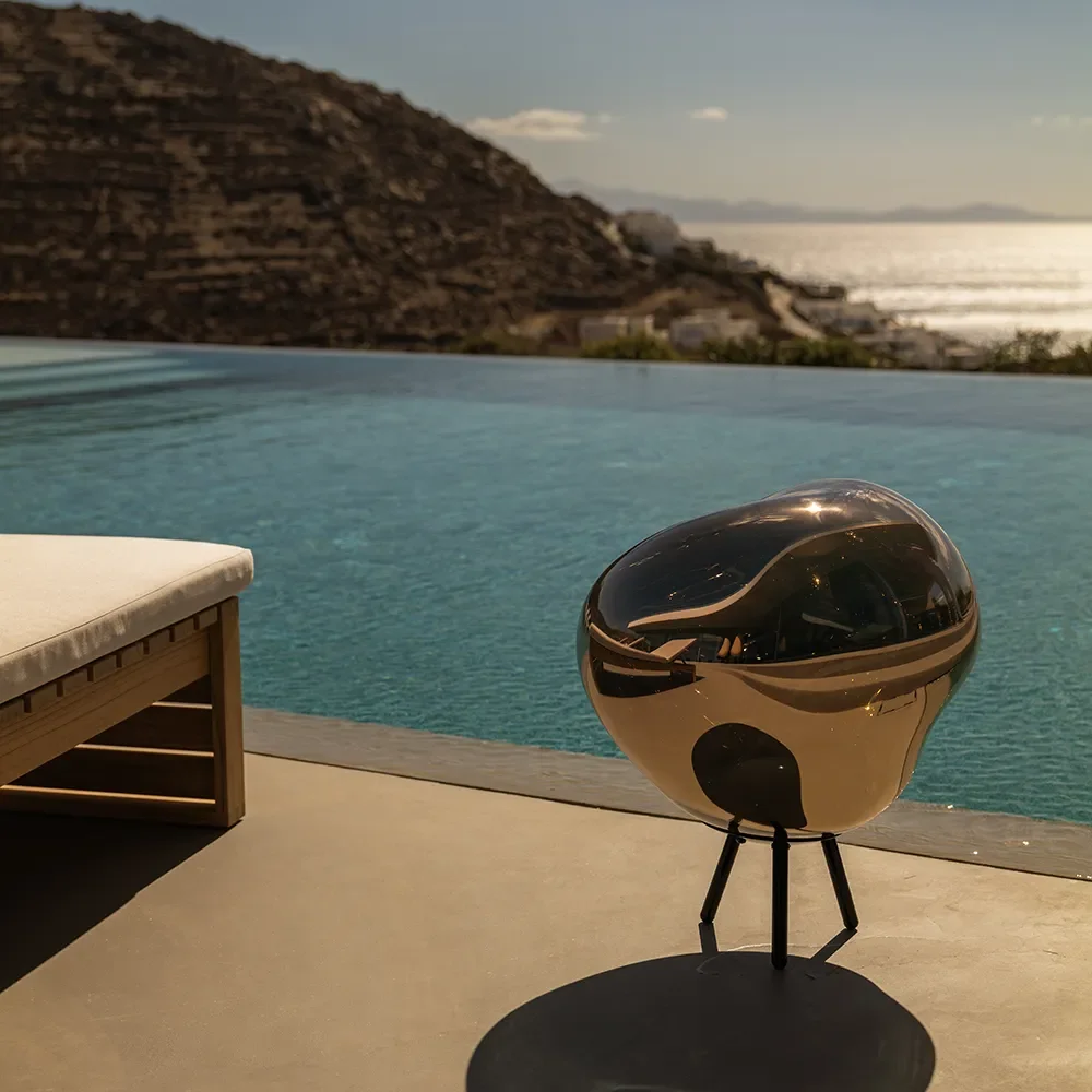 Melt Portable Large floor lamp Copper LED