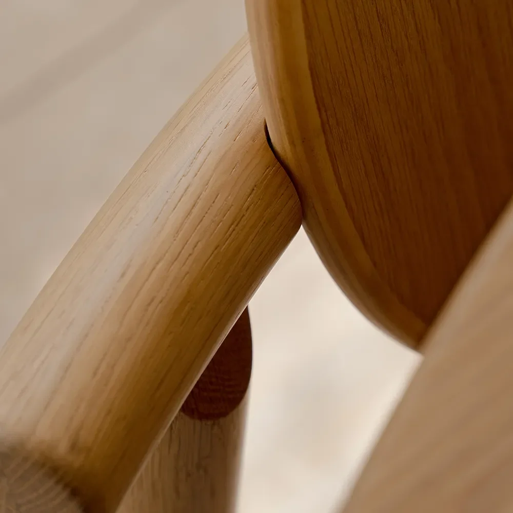 Dining Chair in Oak Heiko