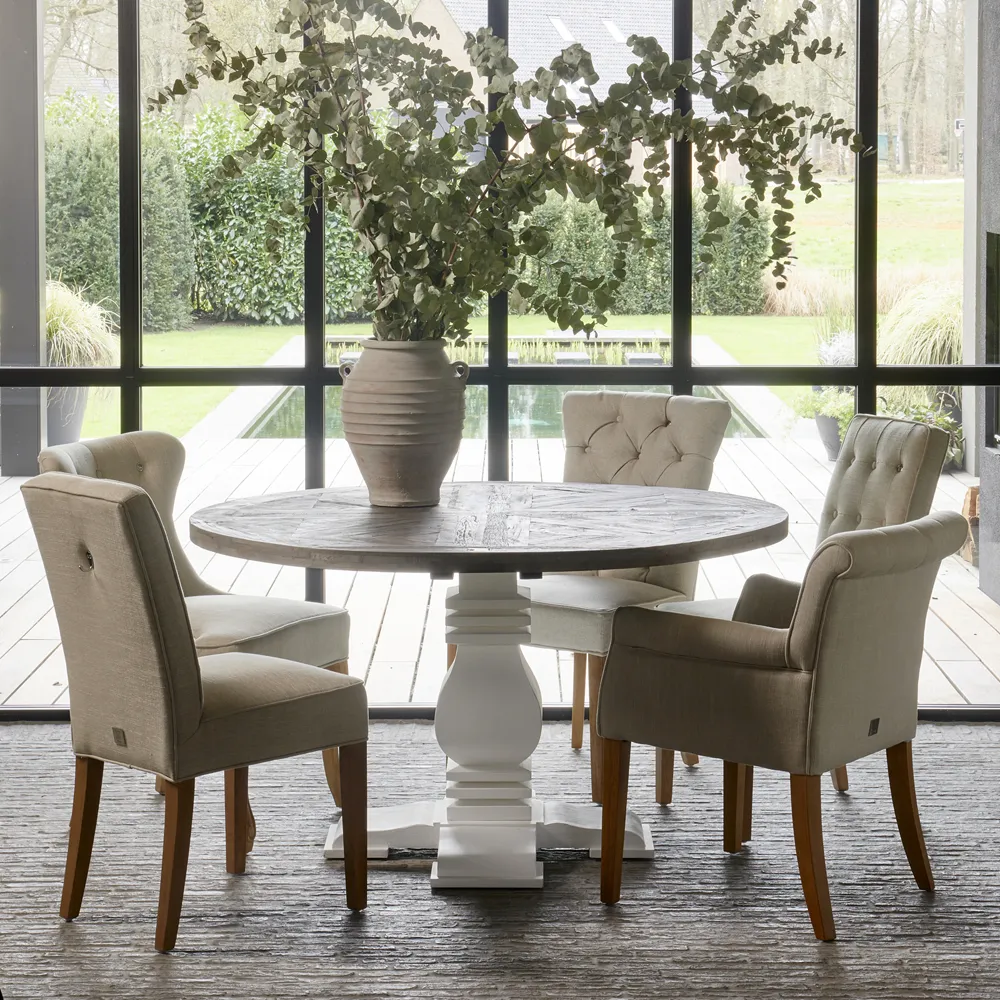 Crossroads Round Dining table Ø140 cm
