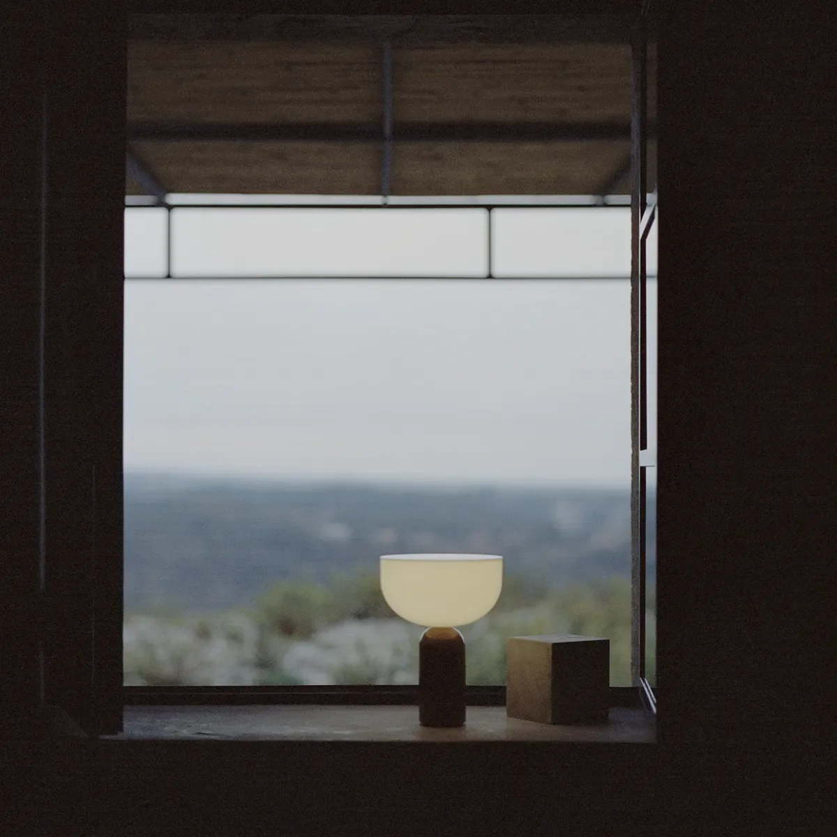 Kizu Portable Table Lamp Breccia Pernice