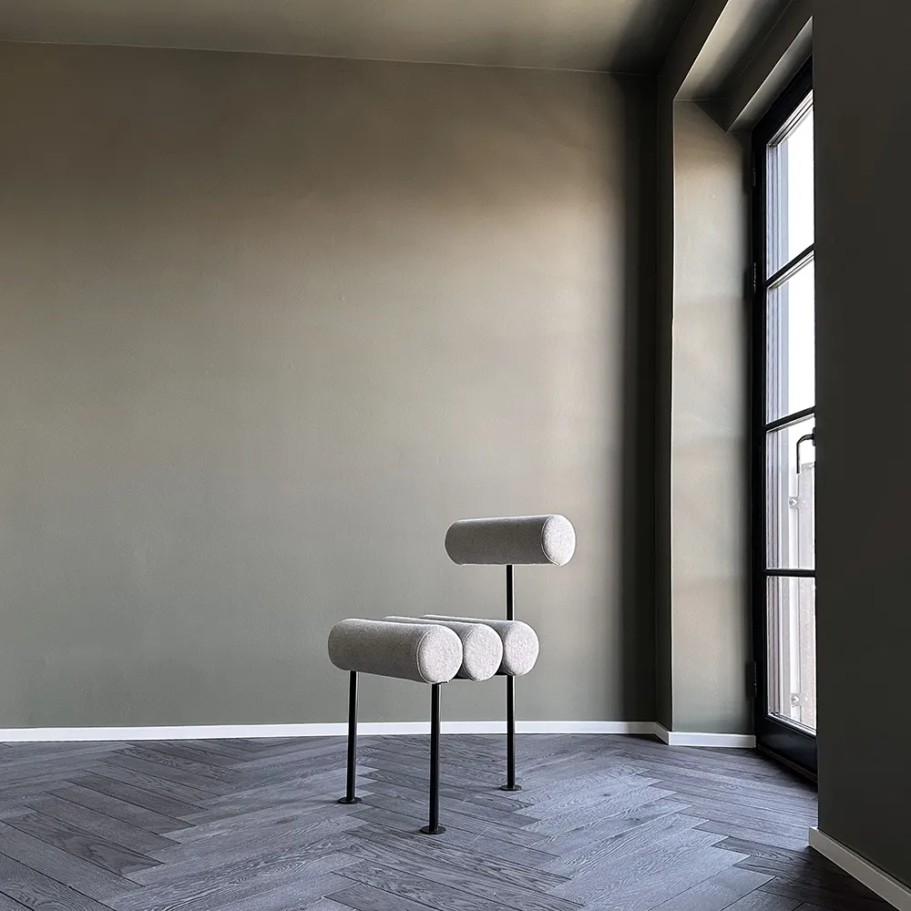 Hiro Dining Chair, Black Frame - Linen