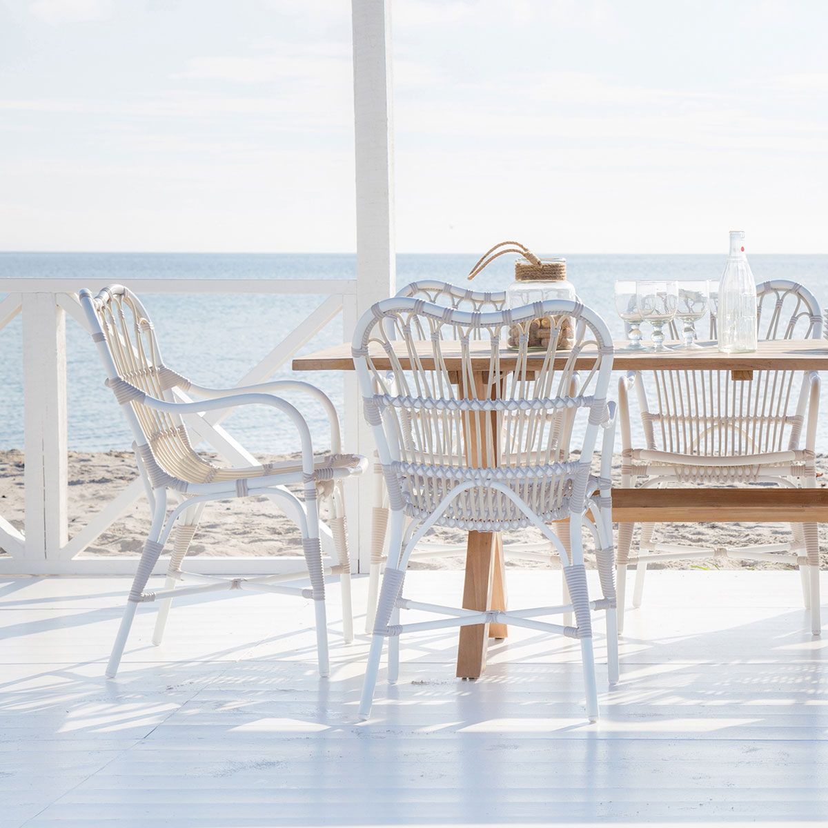 Margret armchair rattan white / beige