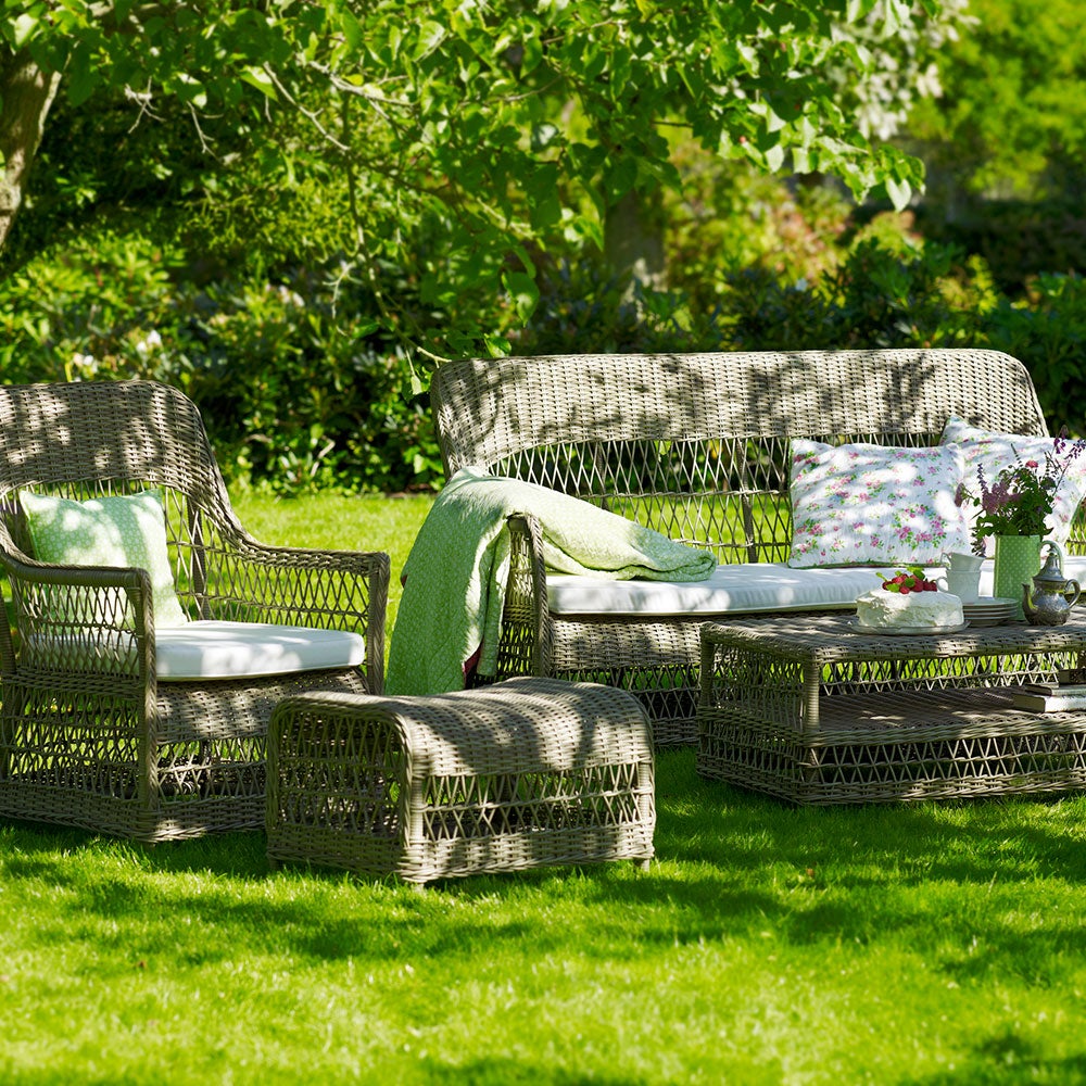 Dawn antique sofa