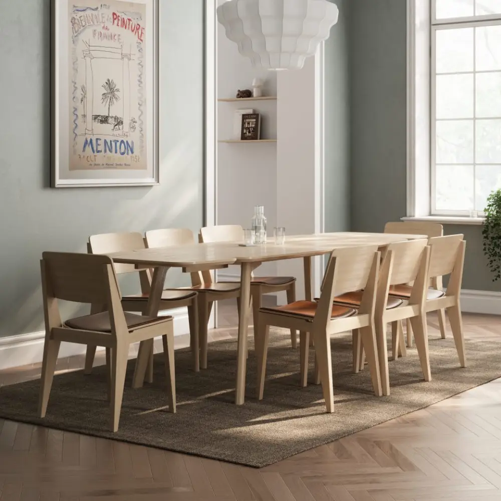  Elvo Dining table