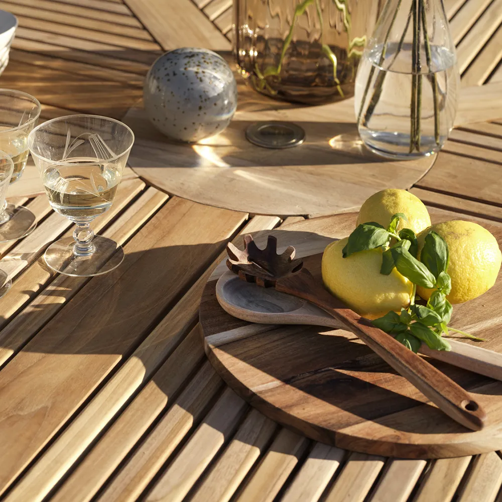 Circus & Chamomile Dining Group