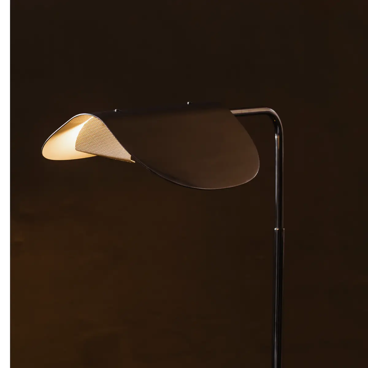 Wing Table Lamp Aluminum