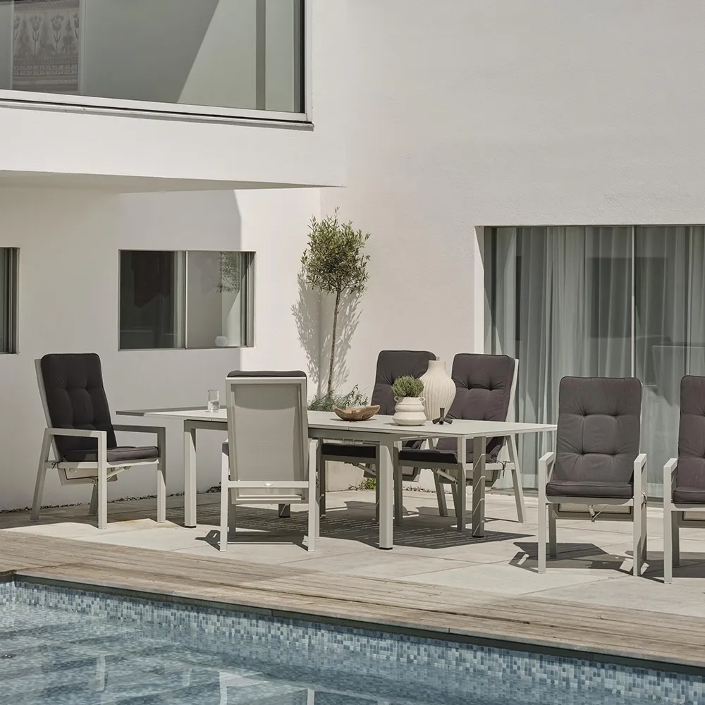 Lomma dining table 100x194-312 cm Khaki