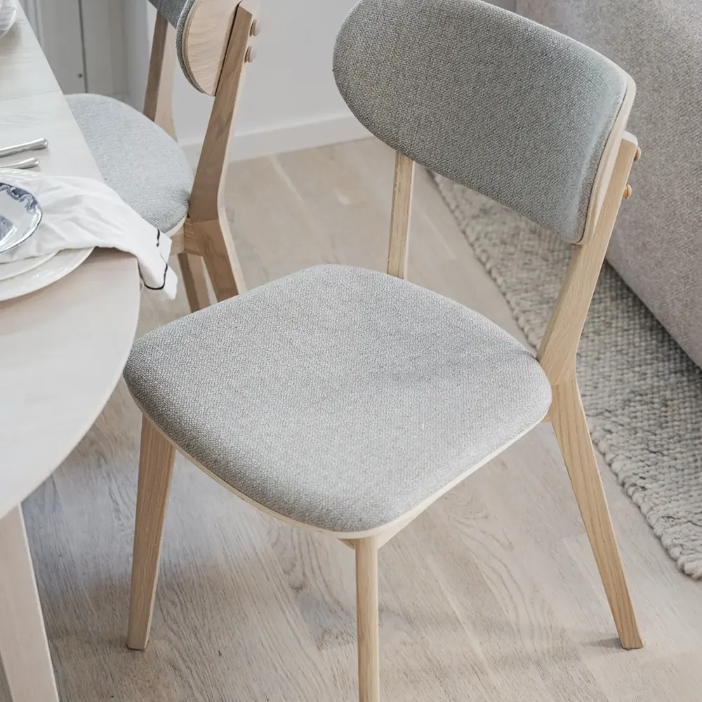 Kato dining chair whitewashed oak/lightgrey fabric