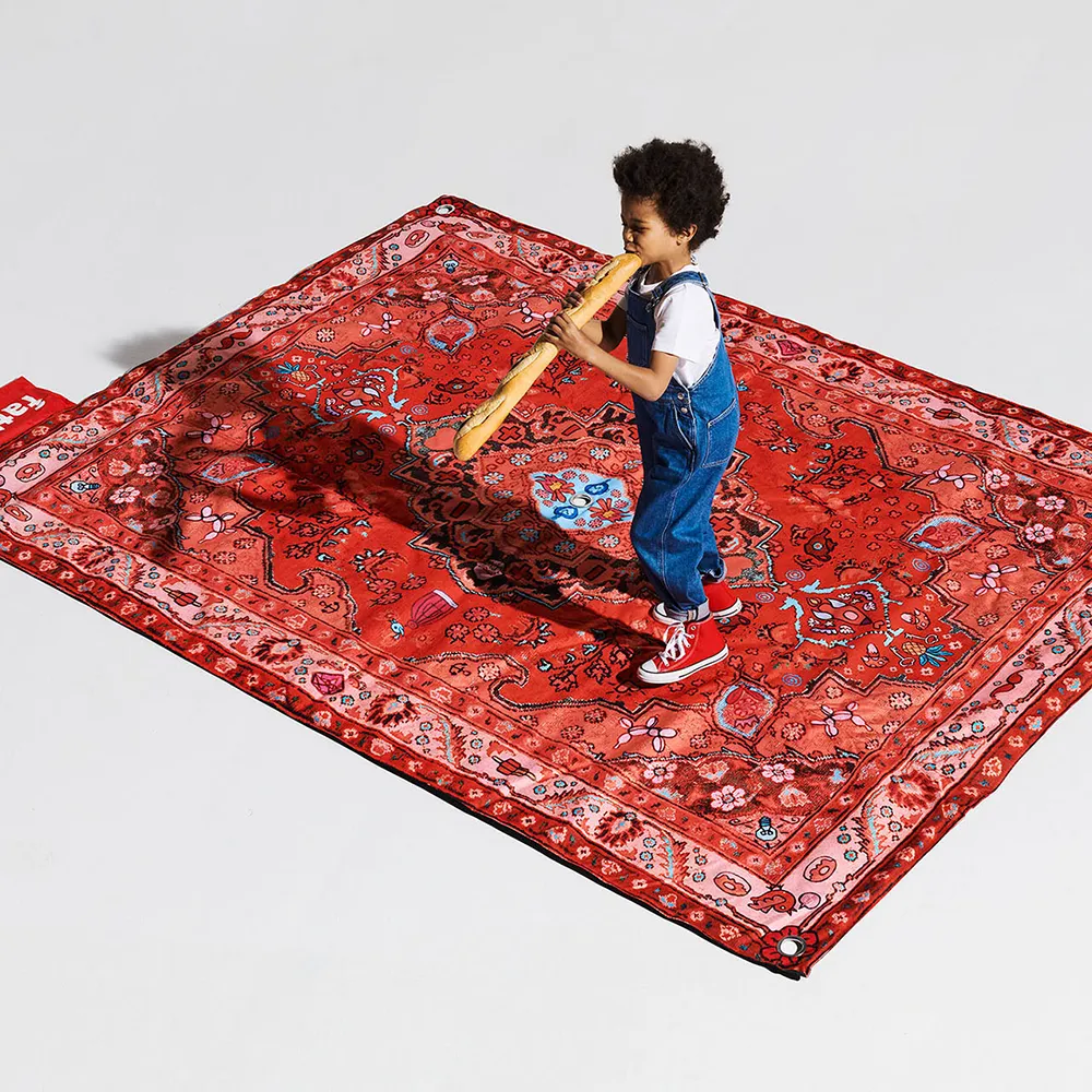 Picnic lounge carpet 210 x 280 cm red