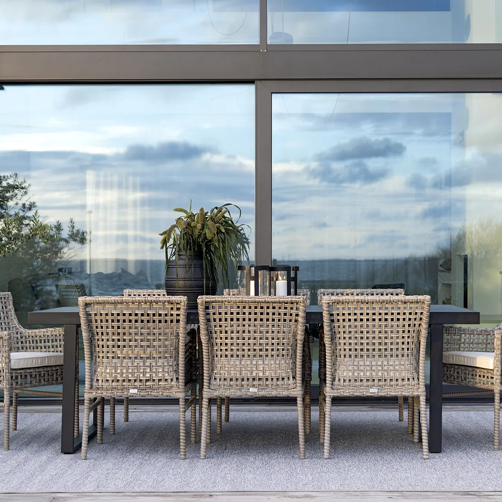 Romano Dining table 242x100 cm Composite