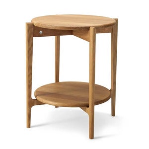 Leia Side Table Lacquered Oak