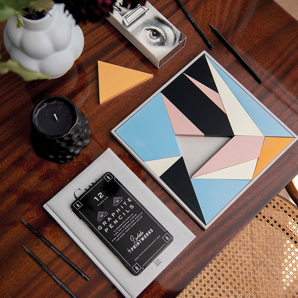 12 Colour pencils - Graphite