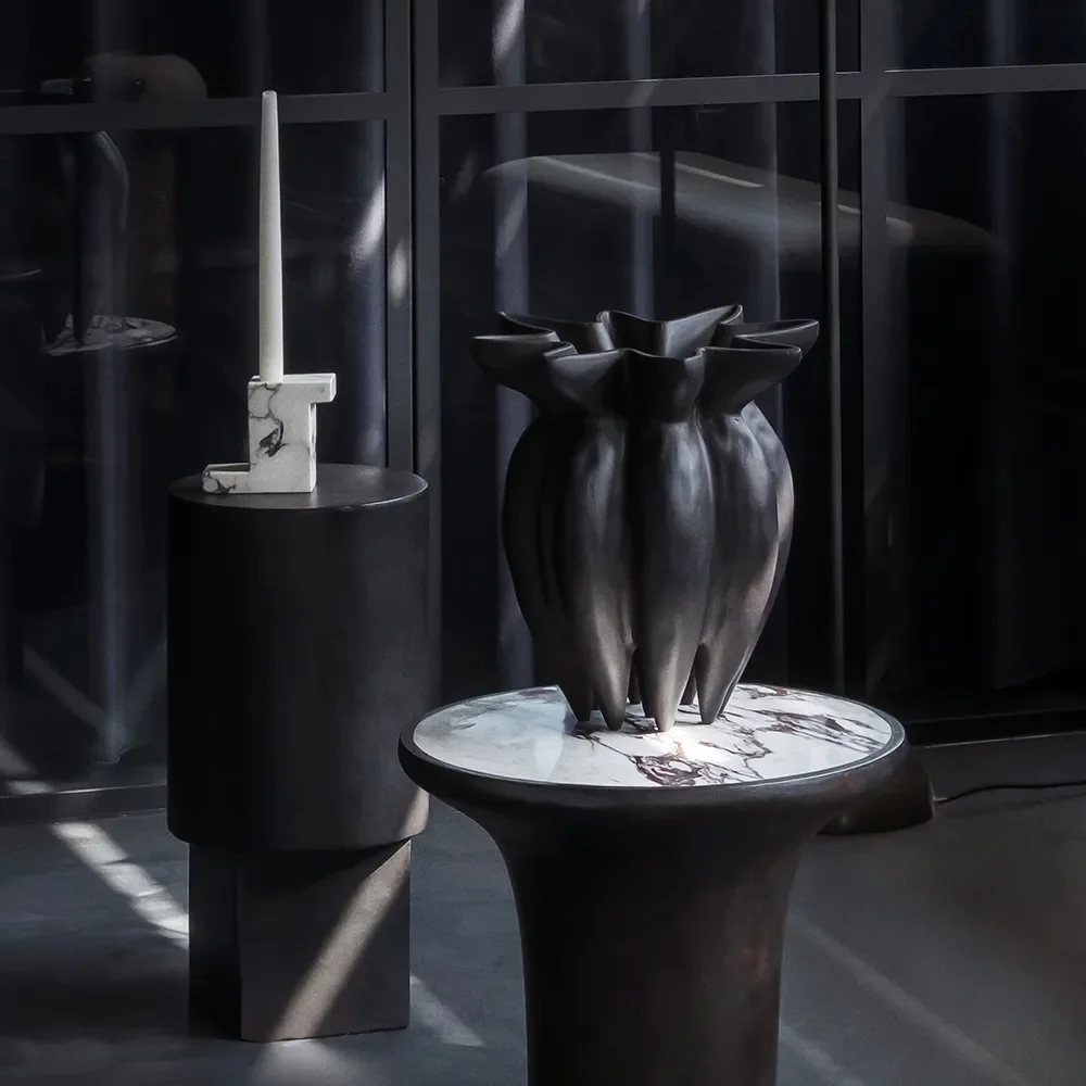 Trumpet Table, Low - Calacatta