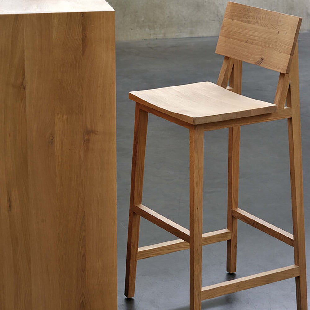 N4 Bar stool Oak