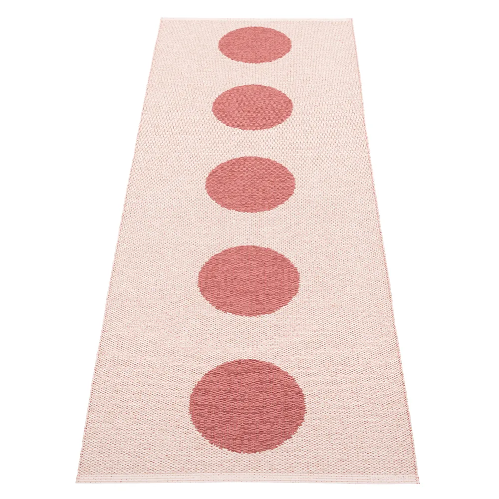 Vera Pop carpet Blush/Pearl Pink 70 x 200cm