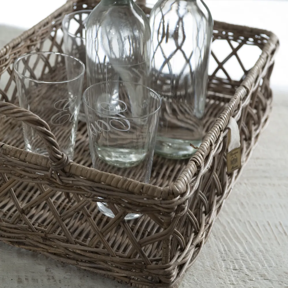 Rattan Tray Avenue Pierre 45×30