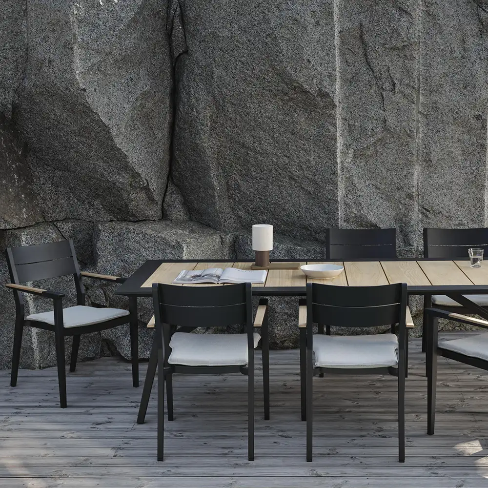 Chios armchair black incl cushion